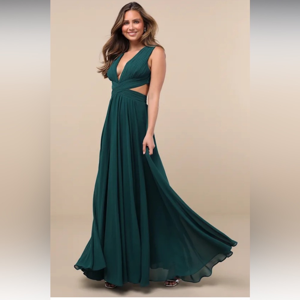 Lulu's Elegant Emerald Green Backless Gown Medium - Picture 2 of 6